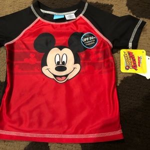 Bundle toddler boy: rash guard,hat and shoes new